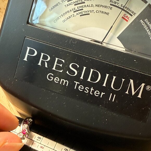 Sapphire Ring Avon RJ Graziano, Silver, Tested Stones, Pink & Clear - Picture 13 of 13